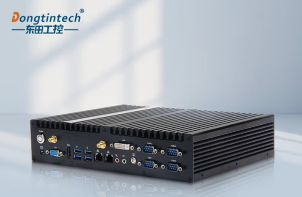 東田無風扇嵌入式工控機.png 東田無風扇嵌入式工控機.png