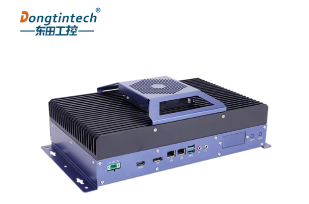 東田嵌入式工控機.png 東田嵌入式工控機.png
